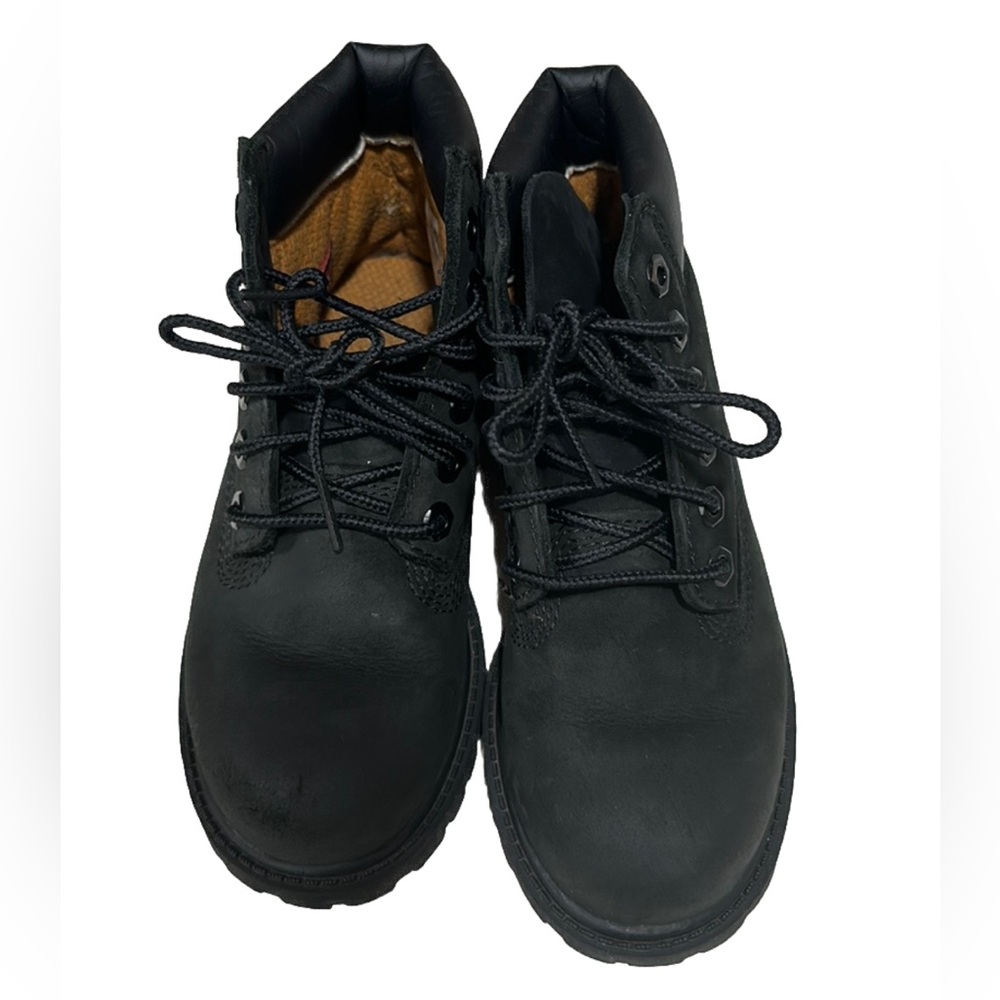 Black Timberland Size 11  Premium Little Kids Boots A4125, Pre Owned